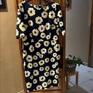 Liz Claiborne Navy Blue and Yellow Floral Elbow Sleeve Dress